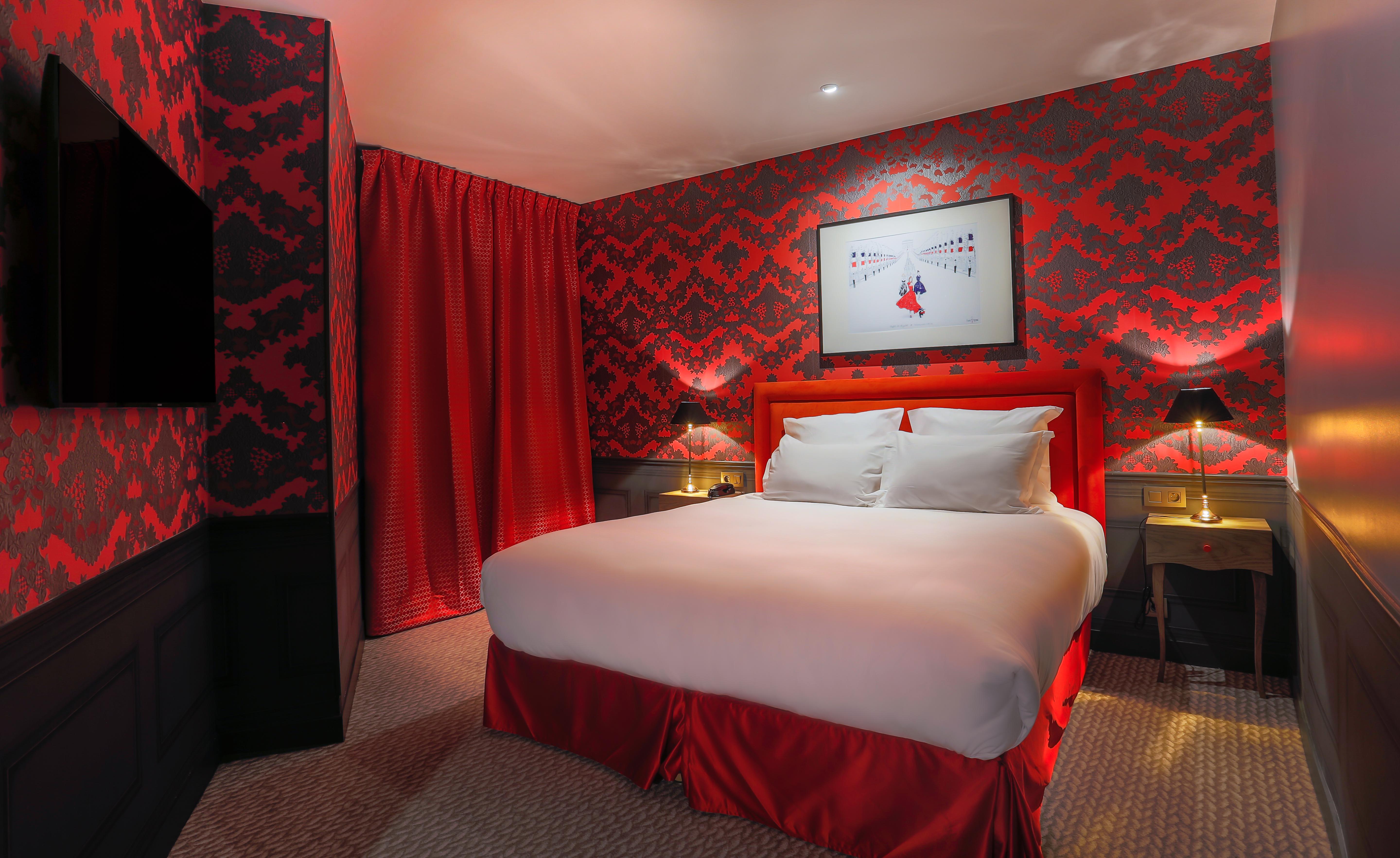 Hotel La Parizienne Luaran gambar